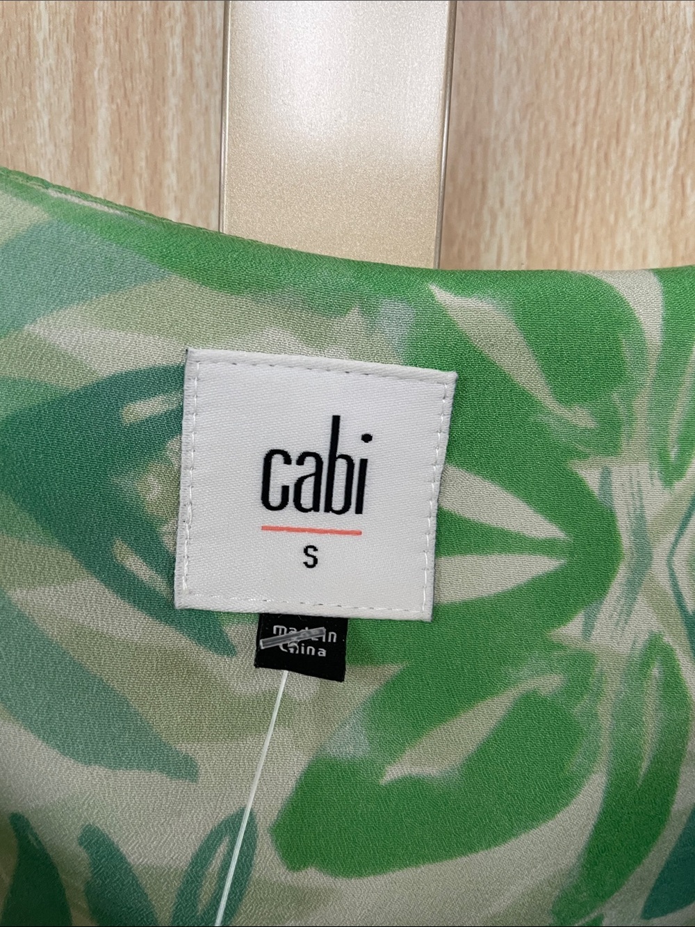 Cabi green leaf dress size small - Picture 2 of 4